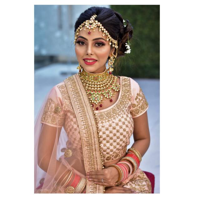 Model Mehndi Bride - Mehndi Artist work by Radhika Mehndi Art in Rajmahal