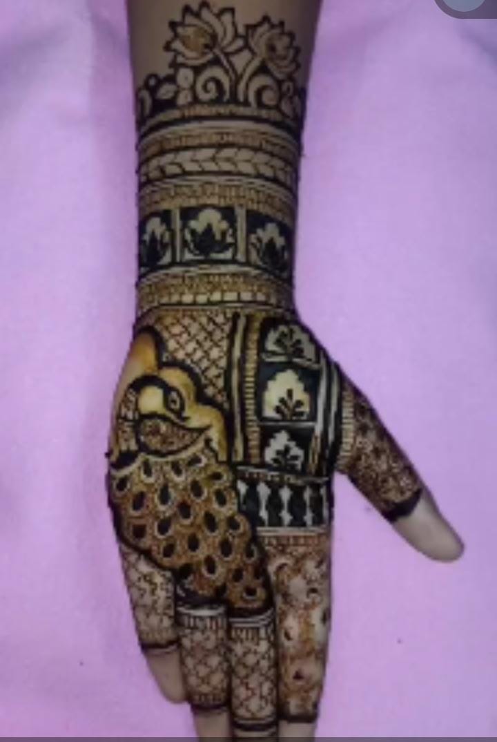 Single Hand Mehndi for young girl - Mehndi Artist work by Radhika Mehndi Art in Rajmahal